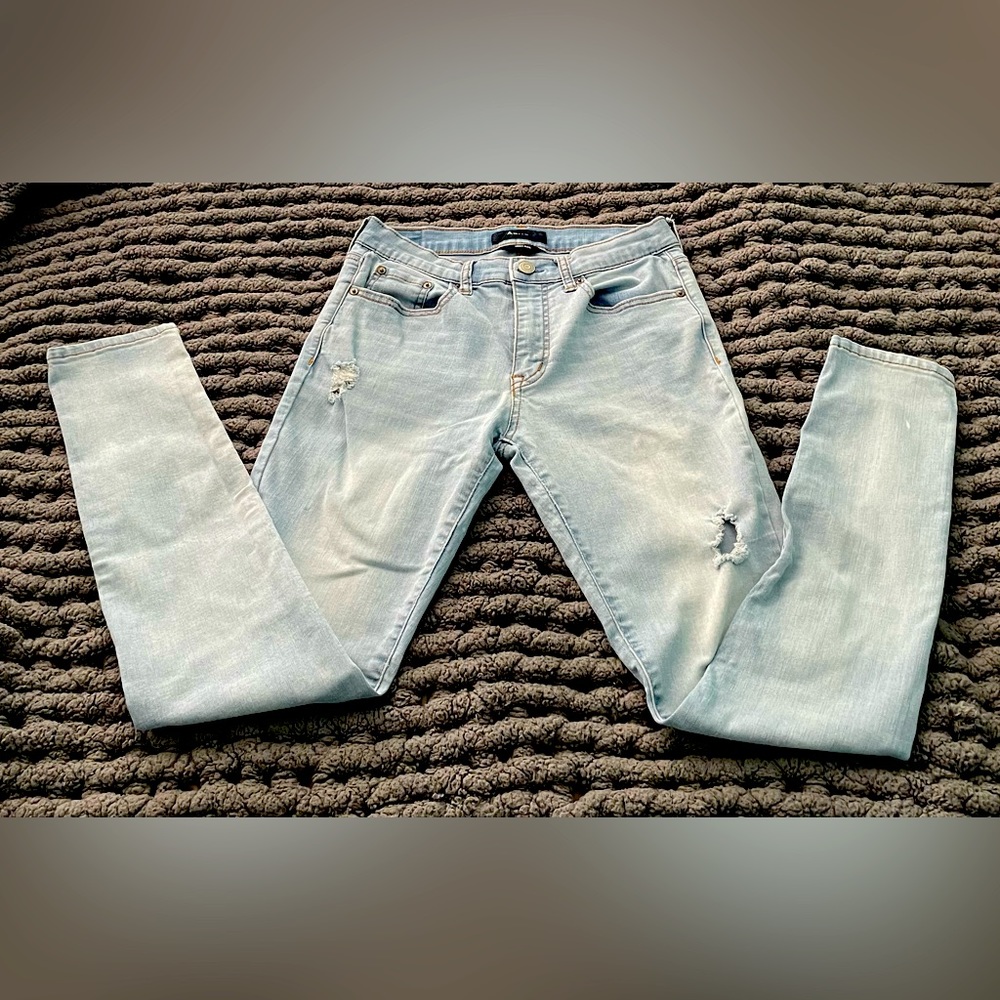 Sz 6 long, Aero denim high rise jeans, pre-worn, see pics for details